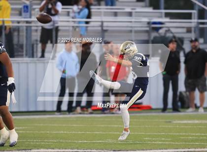 Thumbnail 2 in St. Frances Academy @ St. John Bosco (MaxPreps Game of the Week) photogallery.