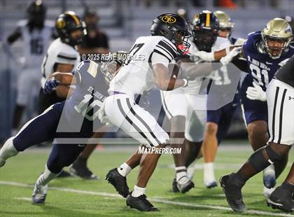 Thumbnail 2 in St. Frances Academy @ St. John Bosco (MaxPreps Game of the Week) photogallery.