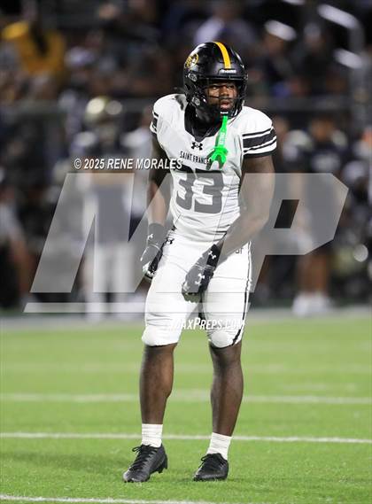 Thumbnail 2 in St. Frances Academy @ St. John Bosco (MaxPreps Game of the Week) photogallery.