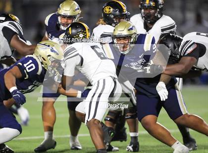 Thumbnail 2 in St. Frances Academy @ St. John Bosco (MaxPreps Game of the Week) photogallery.