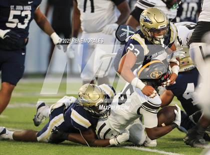 Thumbnail 3 in St. Frances Academy @ St. John Bosco (MaxPreps Game of the Week) photogallery.