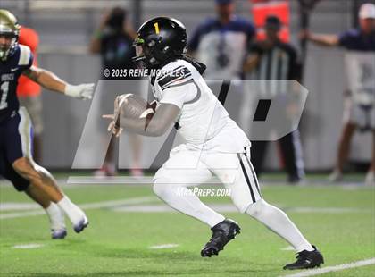 Thumbnail 2 in St. Frances Academy @ St. John Bosco (MaxPreps Game of the Week) photogallery.