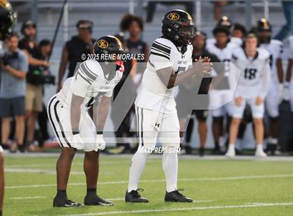 Thumbnail 3 in St. Frances Academy @ St. John Bosco (MaxPreps Game of the Week) photogallery.