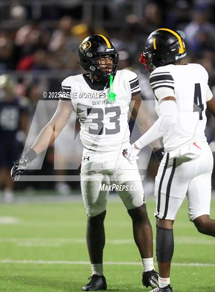 Thumbnail 3 in St. Frances Academy @ St. John Bosco (MaxPreps Game of the Week) photogallery.