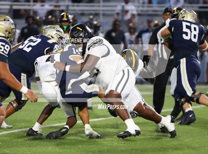 Thumbnail 3 in St. Frances Academy @ St. John Bosco (MaxPreps Game of the Week) photogallery.