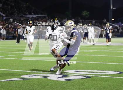 Thumbnail 3 in St. Frances Academy @ St. John Bosco (MaxPreps Game of the Week) photogallery.