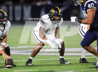Thumbnail 2 in St. Frances Academy @ St. John Bosco (MaxPreps Game of the Week) photogallery.