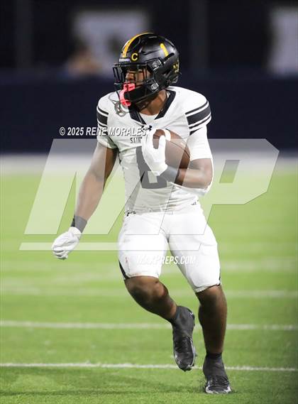 Thumbnail 3 in St. Frances Academy @ St. John Bosco (MaxPreps Game of the Week) photogallery.
