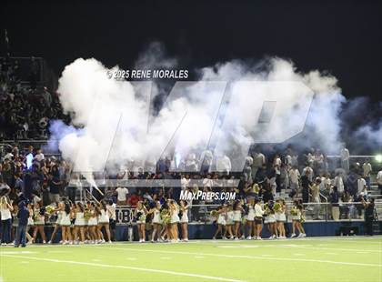 Thumbnail 3 in St. Frances Academy @ St. John Bosco (MaxPreps Game of the Week) photogallery.