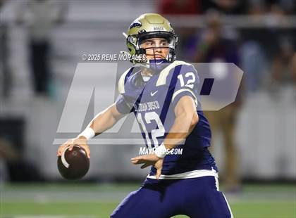 Thumbnail 3 in St. Frances Academy @ St. John Bosco (MaxPreps Game of the Week) photogallery.