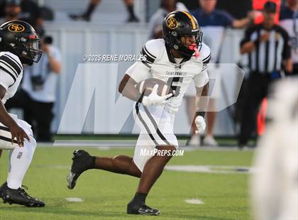 Thumbnail 3 in St. Frances Academy @ St. John Bosco (MaxPreps Game of the Week) photogallery.