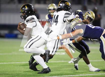 Thumbnail 1 in St. Frances Academy @ St. John Bosco (MaxPreps Game of the Week) photogallery.