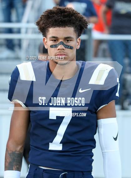 Thumbnail 3 in St. Frances Academy @ St. John Bosco (MaxPreps Game of the Week) photogallery.