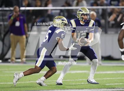 Thumbnail 1 in St. Frances Academy @ St. John Bosco (MaxPreps Game of the Week) photogallery.