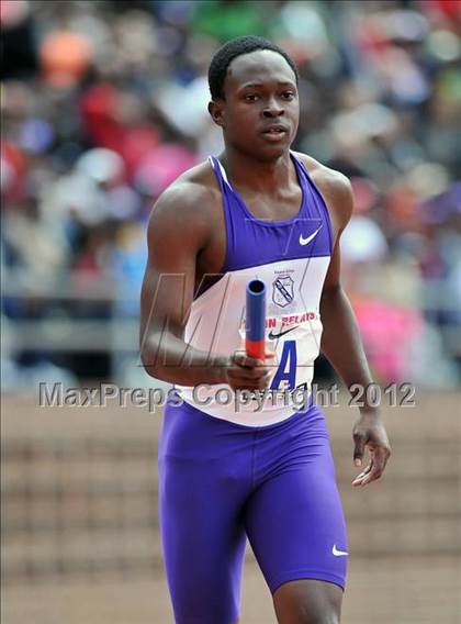 Thumbnail 3 in Penn Relays (4x100 Championships) photogallery.