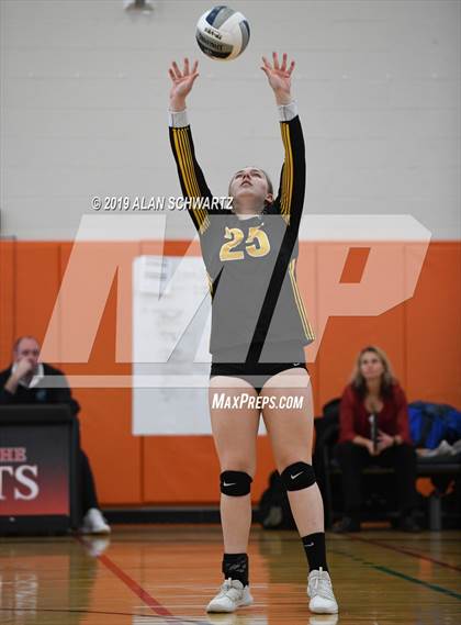 Thumbnail 3 in Wayne vs. Honeoye Falls-Lima (NYSPHSAA Section V Class B Championship) photogallery.