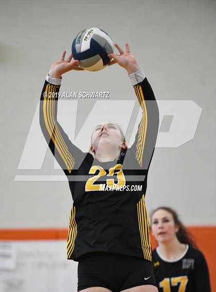 Thumbnail 2 in Wayne vs. Honeoye Falls-Lima (NYSPHSAA Section V Class B Championship) photogallery.