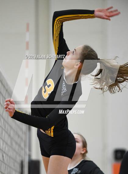 Thumbnail 2 in Wayne vs. Honeoye Falls-Lima (NYSPHSAA Section V Class B Championship) photogallery.