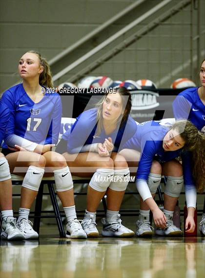 Thumbnail 1 in Hebron vs V.R. Eaton (UIL 6A Regional Semi-Final) photogallery.