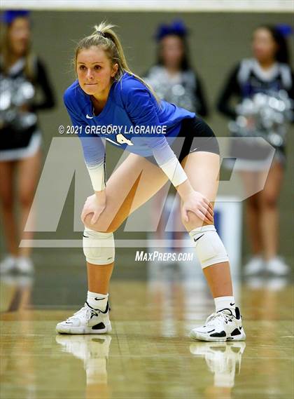 Thumbnail 2 in Hebron vs V.R. Eaton (UIL 6A Regional Semi-Final) photogallery.