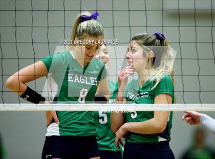 Thumbnail 1 in Hebron vs V.R. Eaton (UIL 6A Regional Semi-Final) photogallery.