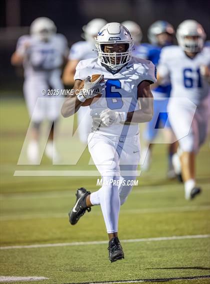 Thumbnail 1 in Gardner-Edgerton @ Olathe West photogallery.