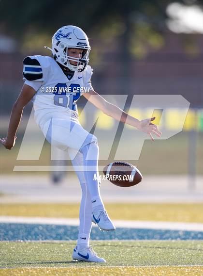Thumbnail 1 in Gardner-Edgerton @ Olathe West photogallery.