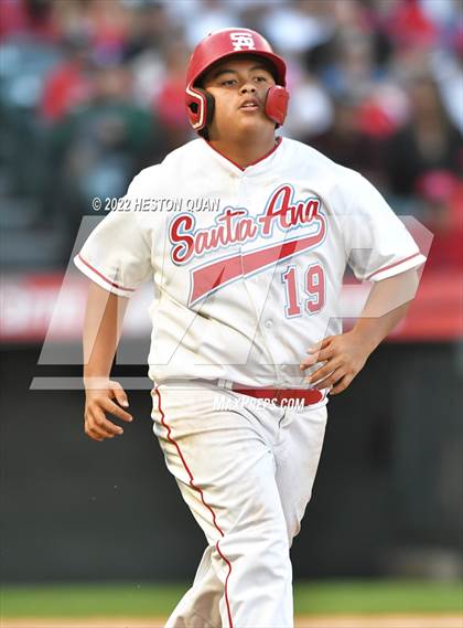 Thumbnail 3 in Garden Grove vs. Santa Ana photogallery.