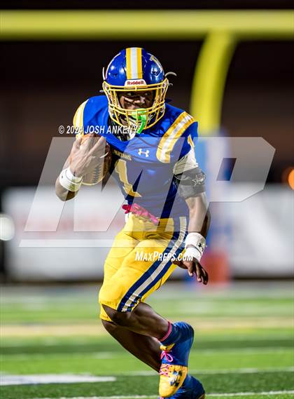 Thumbnail 2 in Teurlings Catholic @ East Ascension photogallery.