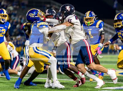 Thumbnail 2 in Teurlings Catholic @ East Ascension photogallery.