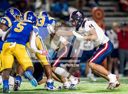 Thumbnail 2 in Teurlings Catholic @ East Ascension photogallery.