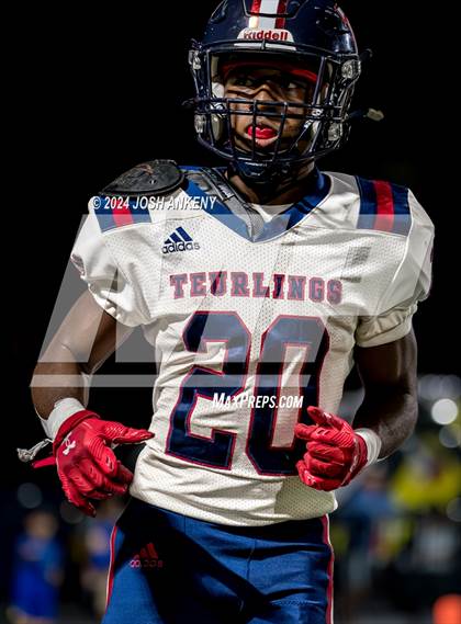 Thumbnail 2 in Teurlings Catholic @ East Ascension photogallery.