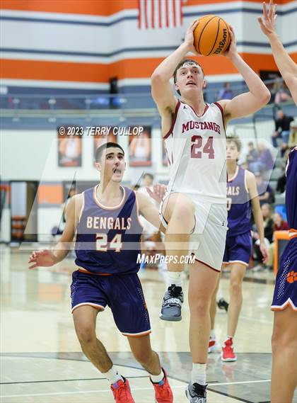 Thumbnail 3 in Brighton vs. Herriman (Falcon Classic) photogallery.