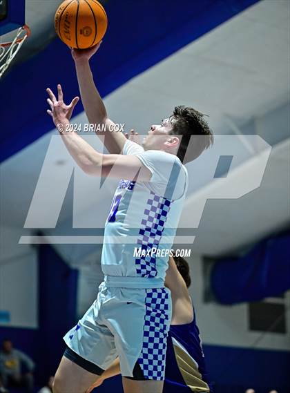 Thumbnail 2 in Berryville @ Cotter photogallery.