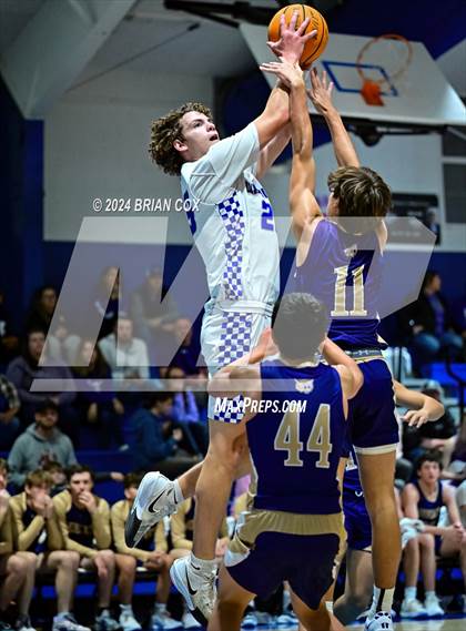 Thumbnail 1 in Berryville @ Cotter photogallery.