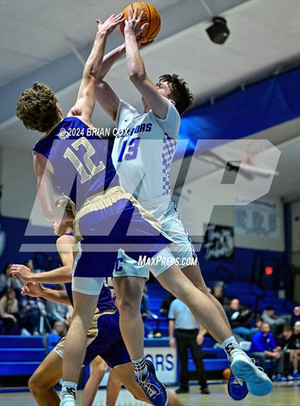 Thumbnail 2 in Berryville @ Cotter photogallery.