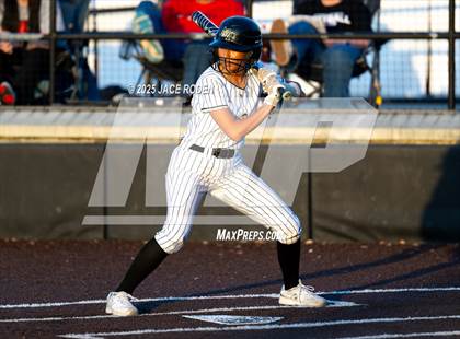Thumbnail 1 in Kirbyville @ Anahuac photogallery.