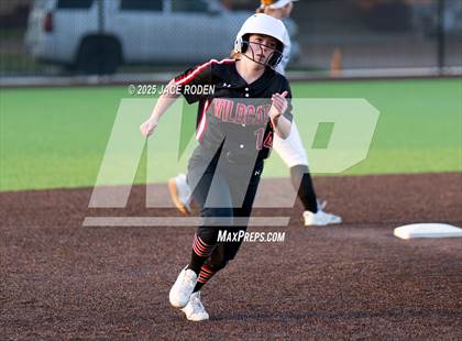 Thumbnail 3 in Kirbyville @ Anahuac photogallery.