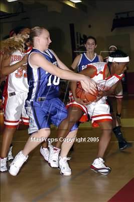Thumbnail 1 in Rocklin vs Lincoln (Sec. Playoff) photogallery.