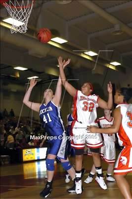 Thumbnail 2 in Rocklin vs Lincoln (Sec. Playoff) photogallery.