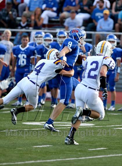 Thumbnail 1 in Campbell Co. vs. Covington Catholic (Crosstown Showdown) photogallery.