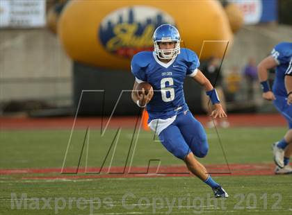 Thumbnail 3 in Campbell Co. vs. Covington Catholic (Crosstown Showdown) photogallery.