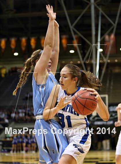 Thumbnail 3 in Valor Christian vs. Broomfield (CHSAA 4A Semifinal) photogallery.