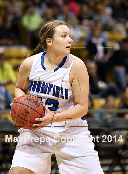 Thumbnail 3 in Valor Christian vs. Broomfield (CHSAA 4A Semifinal) photogallery.