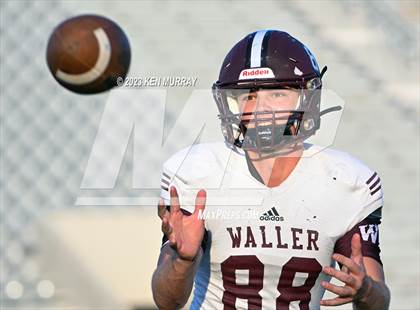 Thumbnail 3 in Waller vs Klein Collins photogallery.