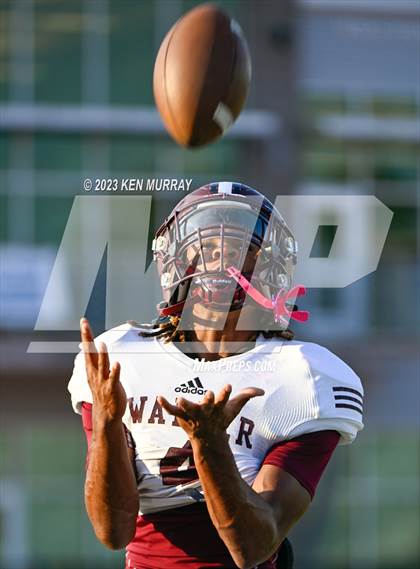 Thumbnail 3 in Waller vs Klein Collins photogallery.