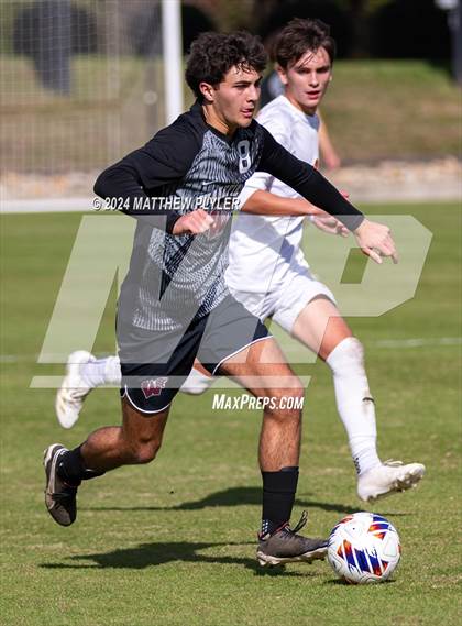 Thumbnail 3 in Marvin Ridge vs. Wakefield (NCHSAA 4A Final) photogallery.