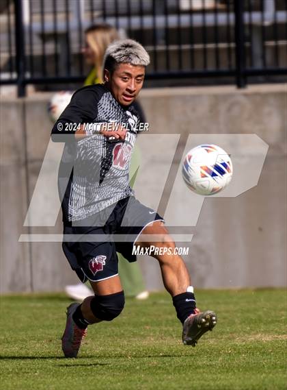 Thumbnail 2 in Marvin Ridge vs. Wakefield (NCHSAA 4A Final) photogallery.