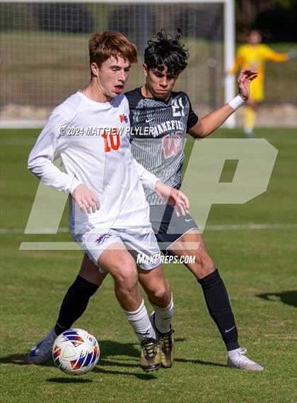 Thumbnail 2 in Marvin Ridge vs. Wakefield (NCHSAA 4A Final) photogallery.