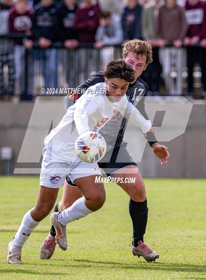 Thumbnail 2 in Marvin Ridge vs. Wakefield (NCHSAA 4A Final) photogallery.